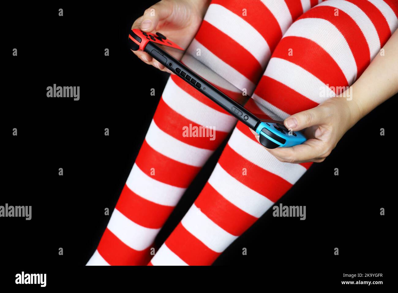 Women's Fancy Dress Red and White Striped Tights / Elf / Christmas :  : Toys & Games