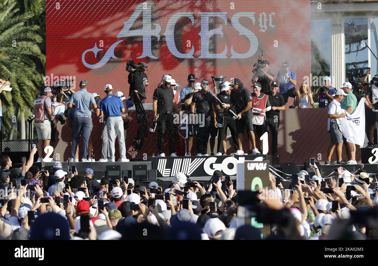 Miami, United States. 30th Oct, 2022. Team 4 Aces celebrate after winning the first LIV Golf Team Championship. Team members Dustin Johnson (captain) Taylor Gooch Patrick Reed Pat Perez at the LIV Golf Team Championship at the Trump National Doral Miami in Miami, Fl Sunday October 30, 2022. Photo by Thom Baur/UPI Credit: UPI/Alamy Live News Stock Photo