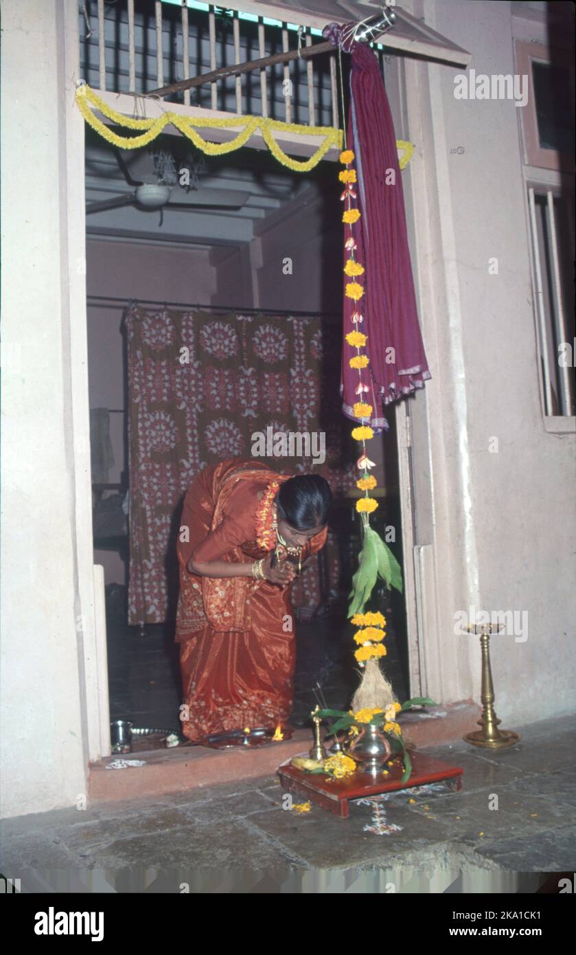 Pathu Godhani Gudhi Padwa is a spring-time festival that marks the traditional new ...