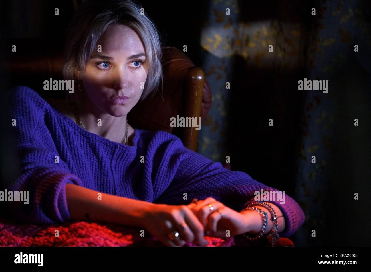 JOANNA VANDERHAM in THE CONTROL ROOM (2022), directed by AMY NEIL. Credit: BBC Studios / Hartswood Films / Album Stock Photo