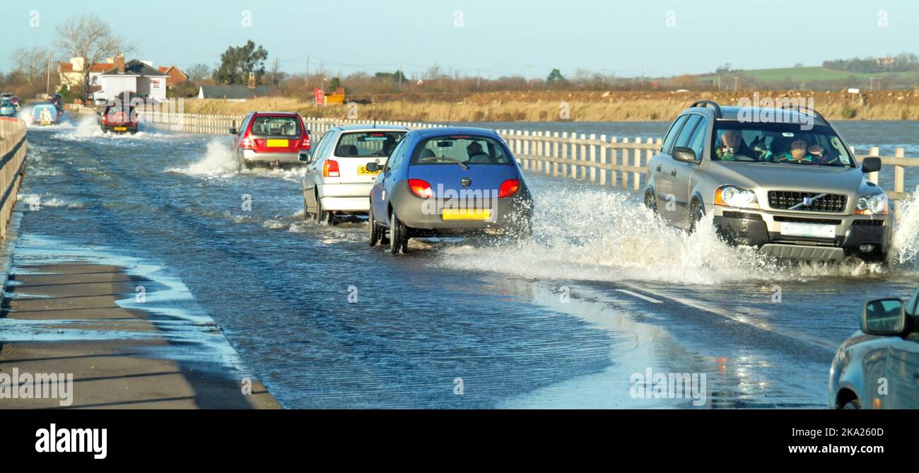 High tide flooding in Blackwater & Colne estuaries covers Strood