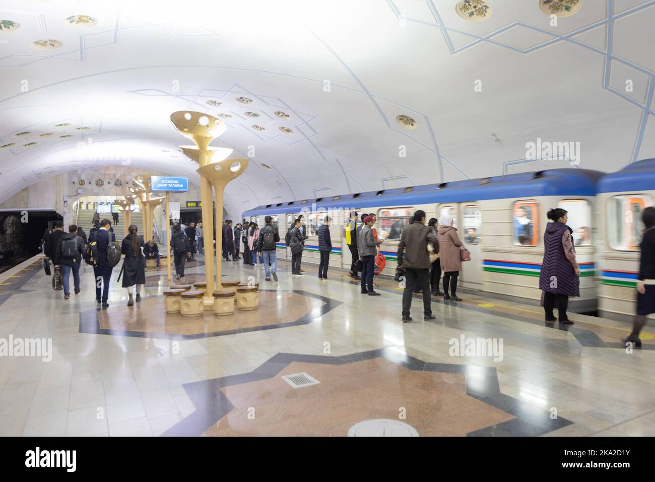 bodomzor-metro-station-tashkent-uzbekistan-stock-photo-alamy