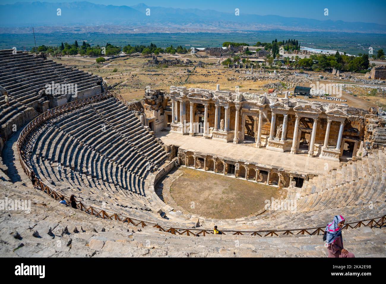 hierapolis-turkey-september-14-2022-view-of-the-pamukkale