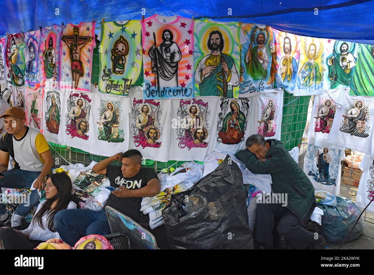 Mexico City, Mexico. 28th Oct, 2022. San Judas Tadeo or Saint Jude Thaddaeus is officially the patron saint of hopeless cases and lost causes and is revered by the poor underclass. The largest and most important shrine is at the Iglesia de San Hipólito in the center of Mexico City. Thousands of people flock to the church in the center of Mexico on October 28th is the official day, but people arrive already a day in advance. Some have to wait hours to attend mass, which are held around the clock. (Photo by Teun Voeten/Sipa USA) Credit: Sipa USA/Alamy Live News Stock Photo