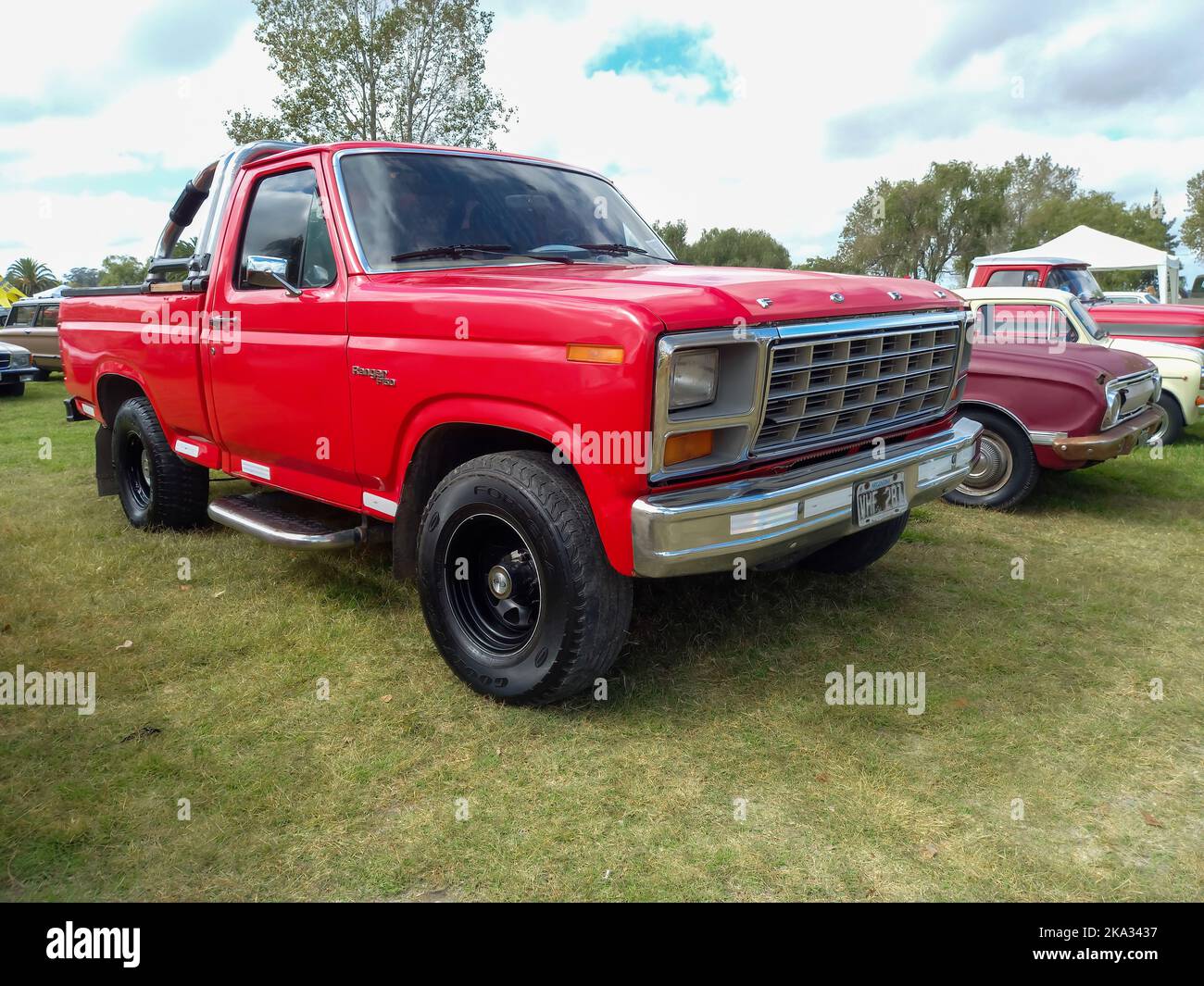 Red ford ranger hi-res stock photography and images - Alamy