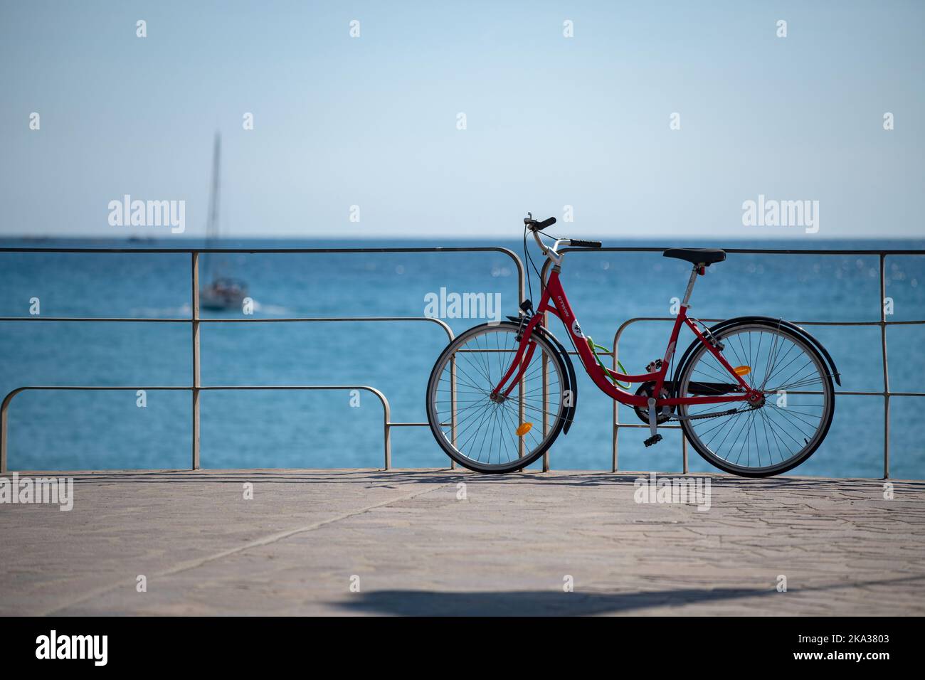 Lavagna Chiavari Riviera Liguria Italy Sept 2022 Bicycle resing against railings above beach and the sea. Stock Photo
