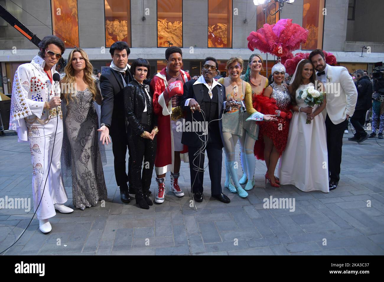 New York, USA. 31st Oct, 2022. (L-R) Willie Geist, Jenna Hager Bush, Carson Daly, Dylan Dreyer, Craig Melvin, Al Roker, Hoda Kotb, Savannah Guthrie, Sheinelle Jones, Kristen Welker and Peter Alexander dress is costumes during The Today Show on Halloween at Rockefeller Plaza, New York, NY, October 31, 2022. (Photo by Anthony Behar/Sipa USA) Credit: Sipa USA/Alamy Live News Stock Photo