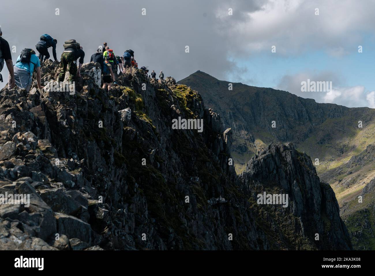Snowdon horseshoe knife edge crib goch hires stock photography and