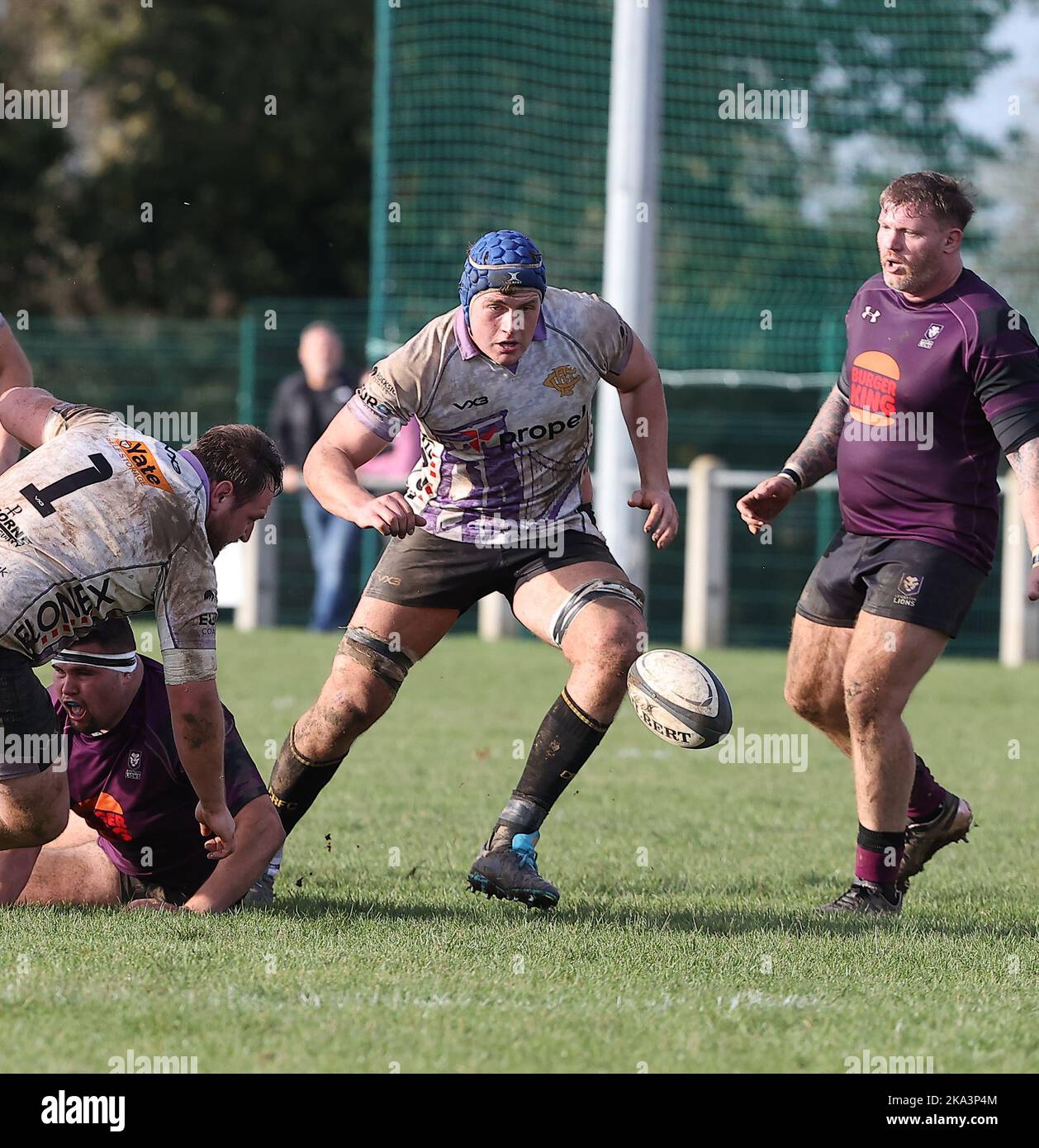 29.10.2022   Leicester, England. Rugby Union.                   Max Murphy (Blue hat) in action for Clifton during the National League 2 West, round 8, match played between Leicester Lions and Clifton rfc at Westleigh Park, Blaby, Leicester.  © Phil Hutchinson Stock Photo