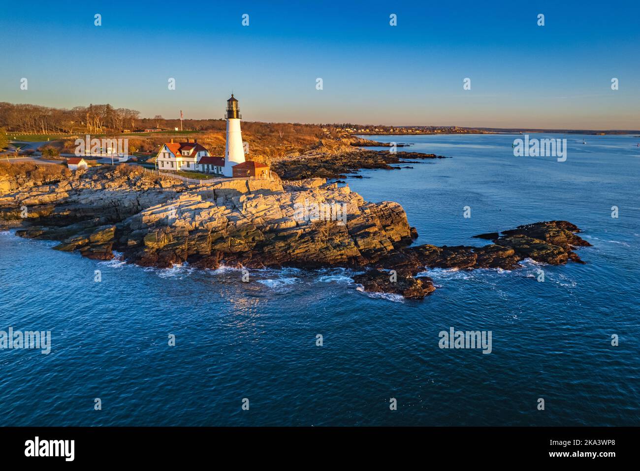 Cape elizabeth maine storm hi-res stock photography and images - Alamy