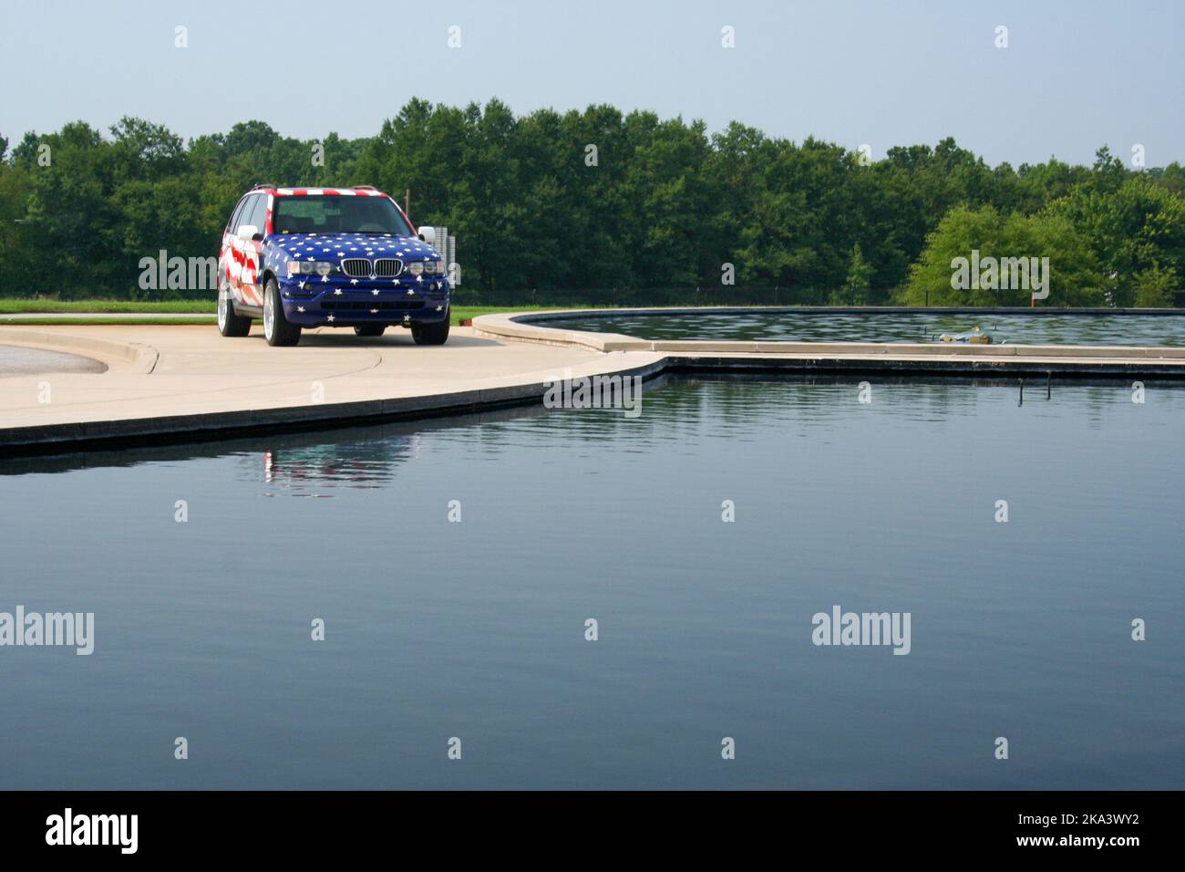 A 2006 BMW X5 painted in the American Flag, Assembled in the USA ...