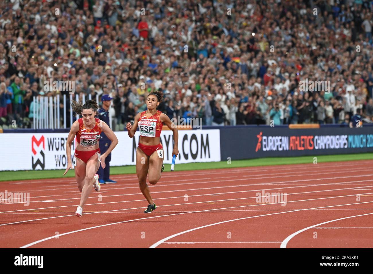 Spain 4x100 relay race women. Paula Sevilla and Jaël Bestué. European