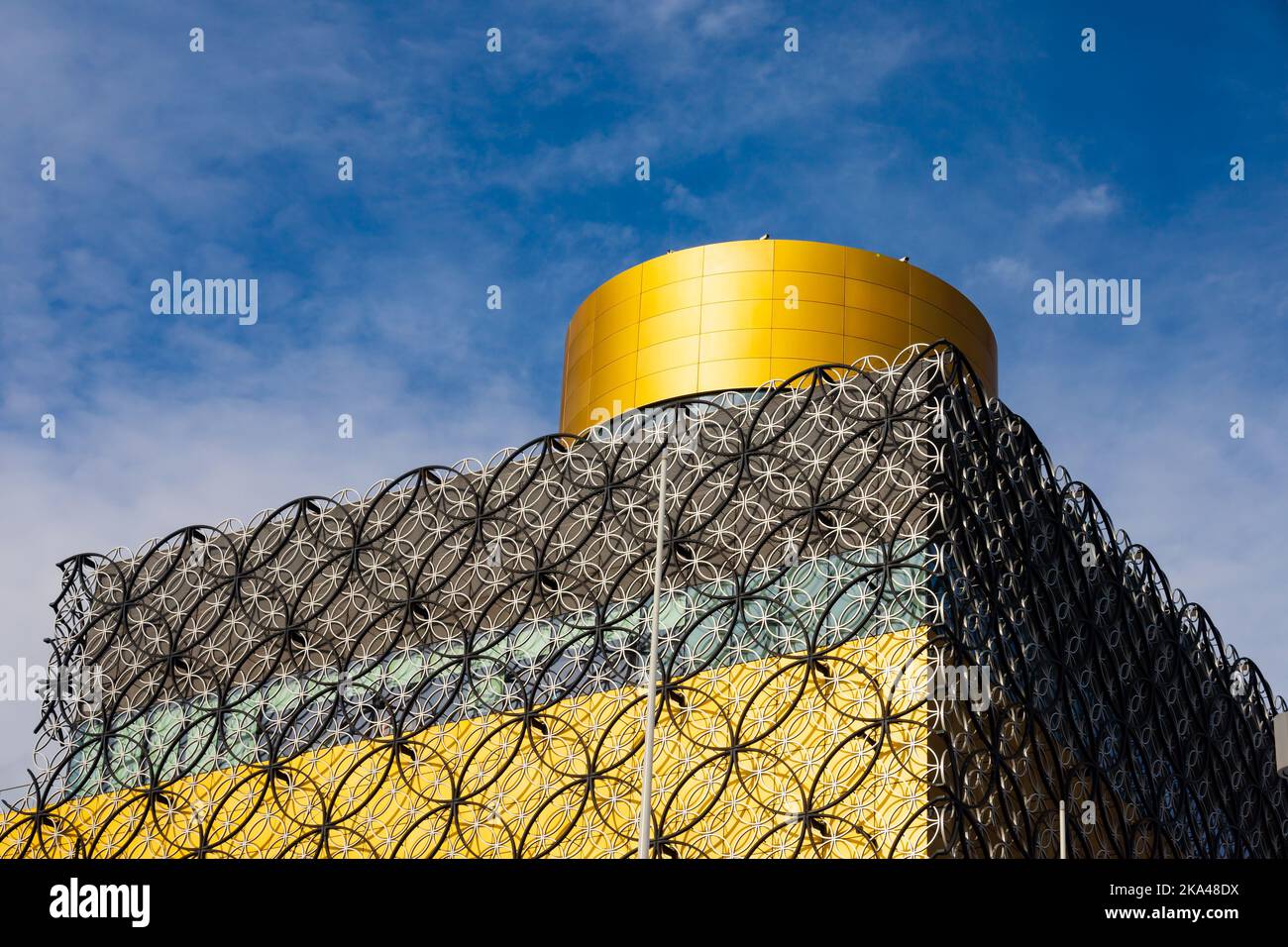 The distinctive architecture of the Library of Birmingham, Centenary Square, Birmingham, Warwickshire, West Midlands, England. Stock Photo