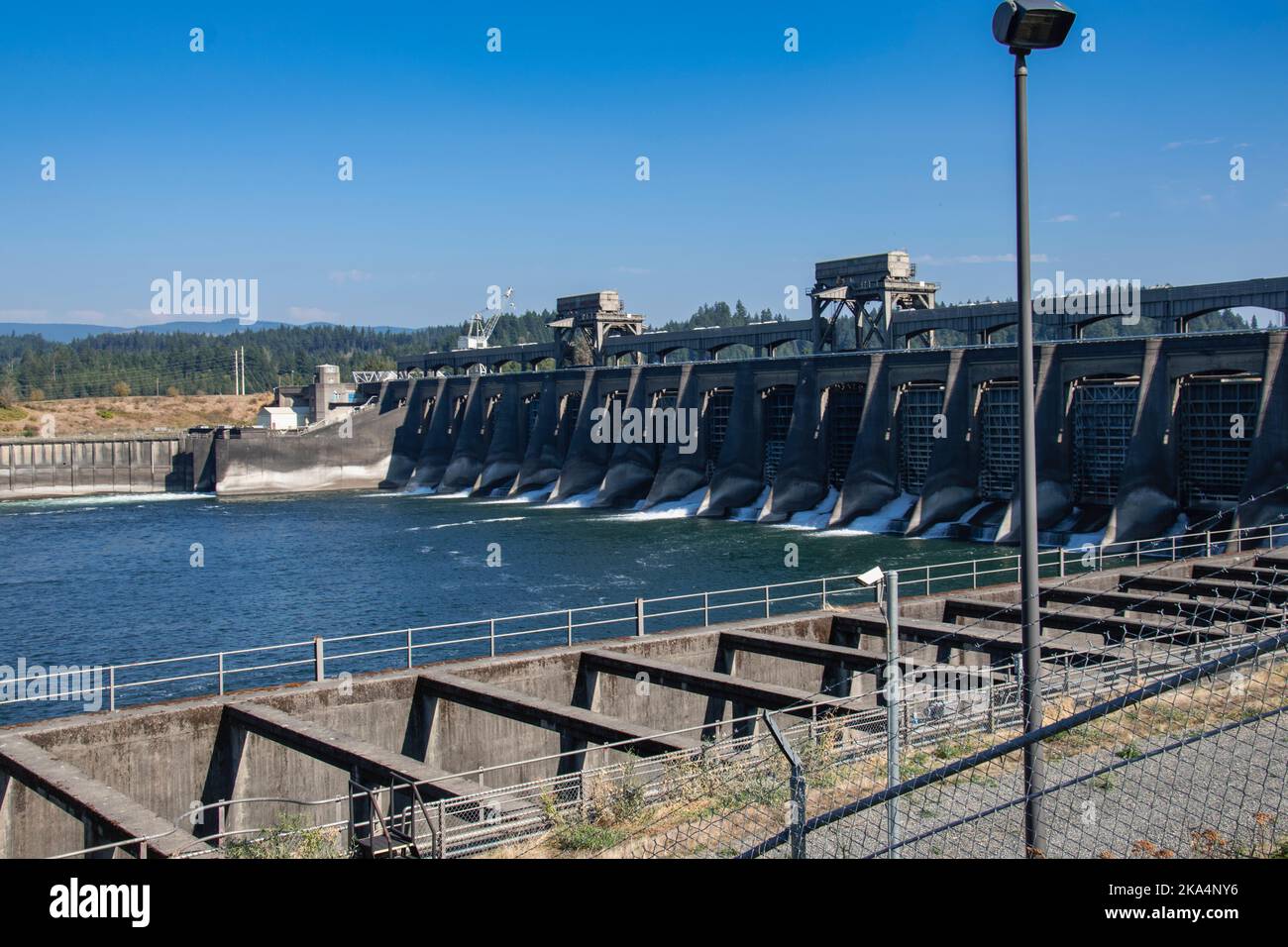 View of Bonneville Dam that crosses the Columbia River between