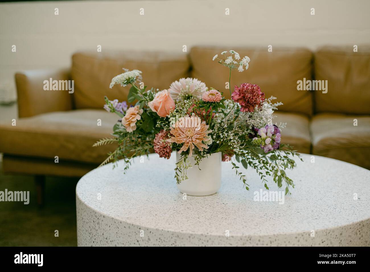 pink and white floral arrangement in home Stock Photo Alamy