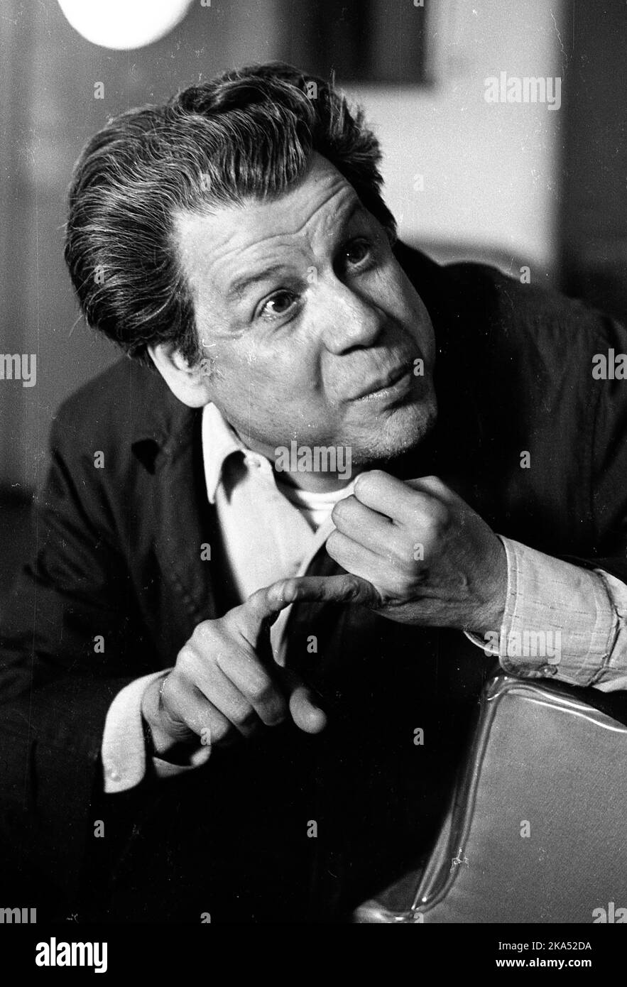 Enrique Villegas, Argentine jazz pianist, during an interview held in