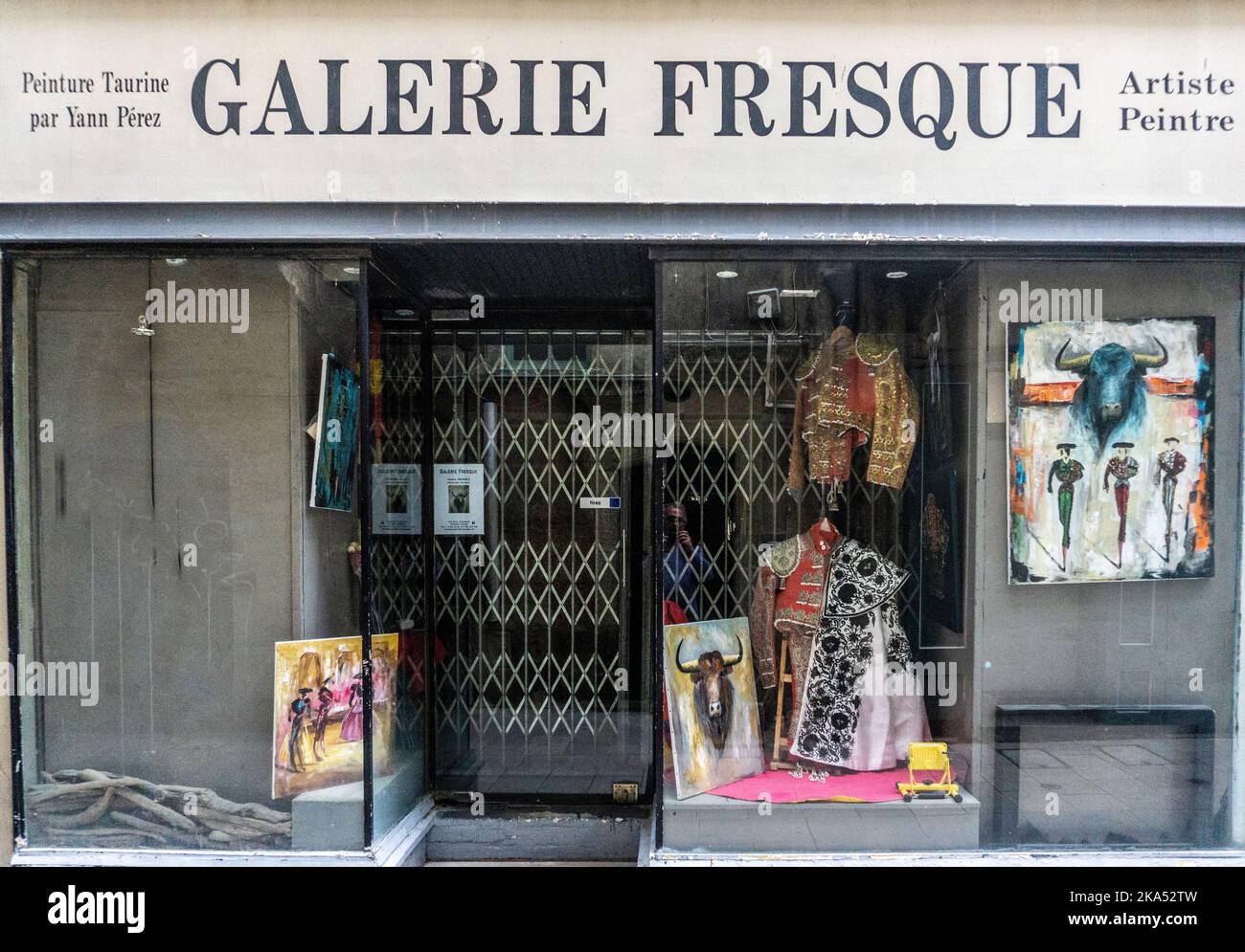 Galerie Fresque, Nîmes, France. A gallery of paintings and clothes about the bullfighting tradition Stock Photo