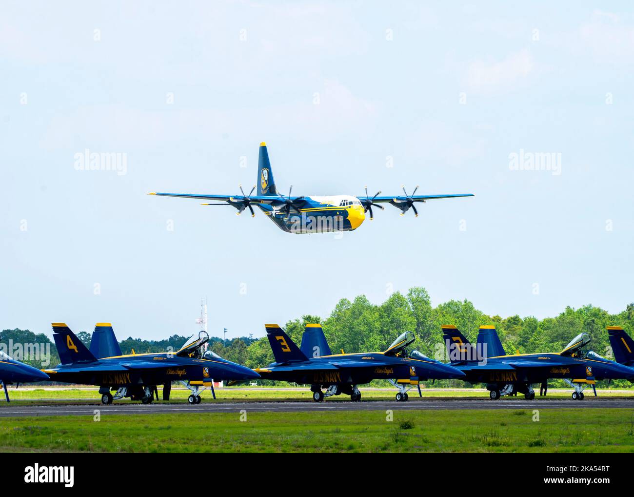 VIDALIA, (April 23, 2022) The Navy Flight Demonstration