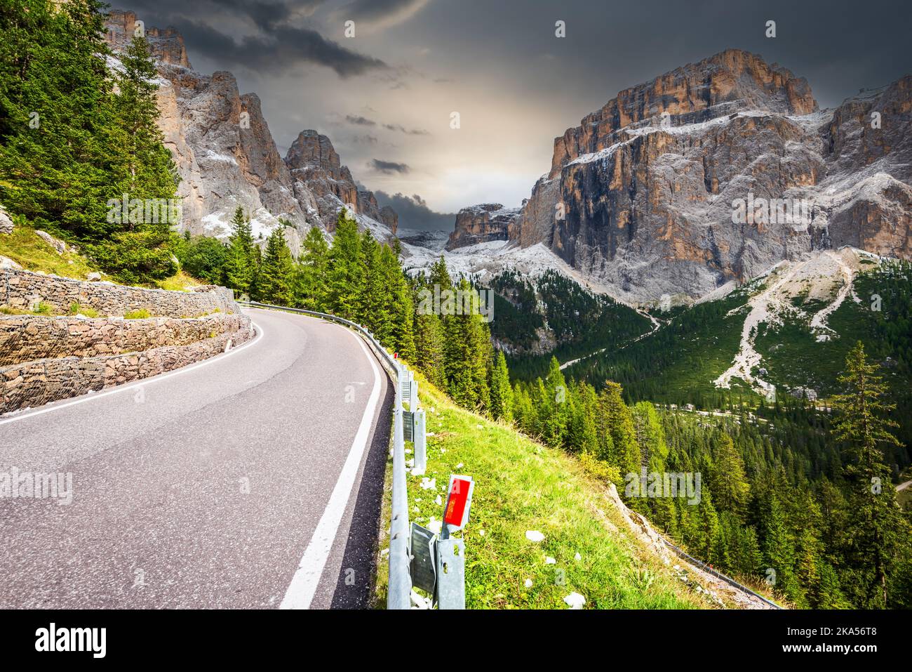 Sella Pass, Italy. Breathtaking scenics Dolomite Alps, with mount Sass Pordoi (2950 m high), landscape of Sudtirol, Trentino Alto-Adige italian region Stock Photo