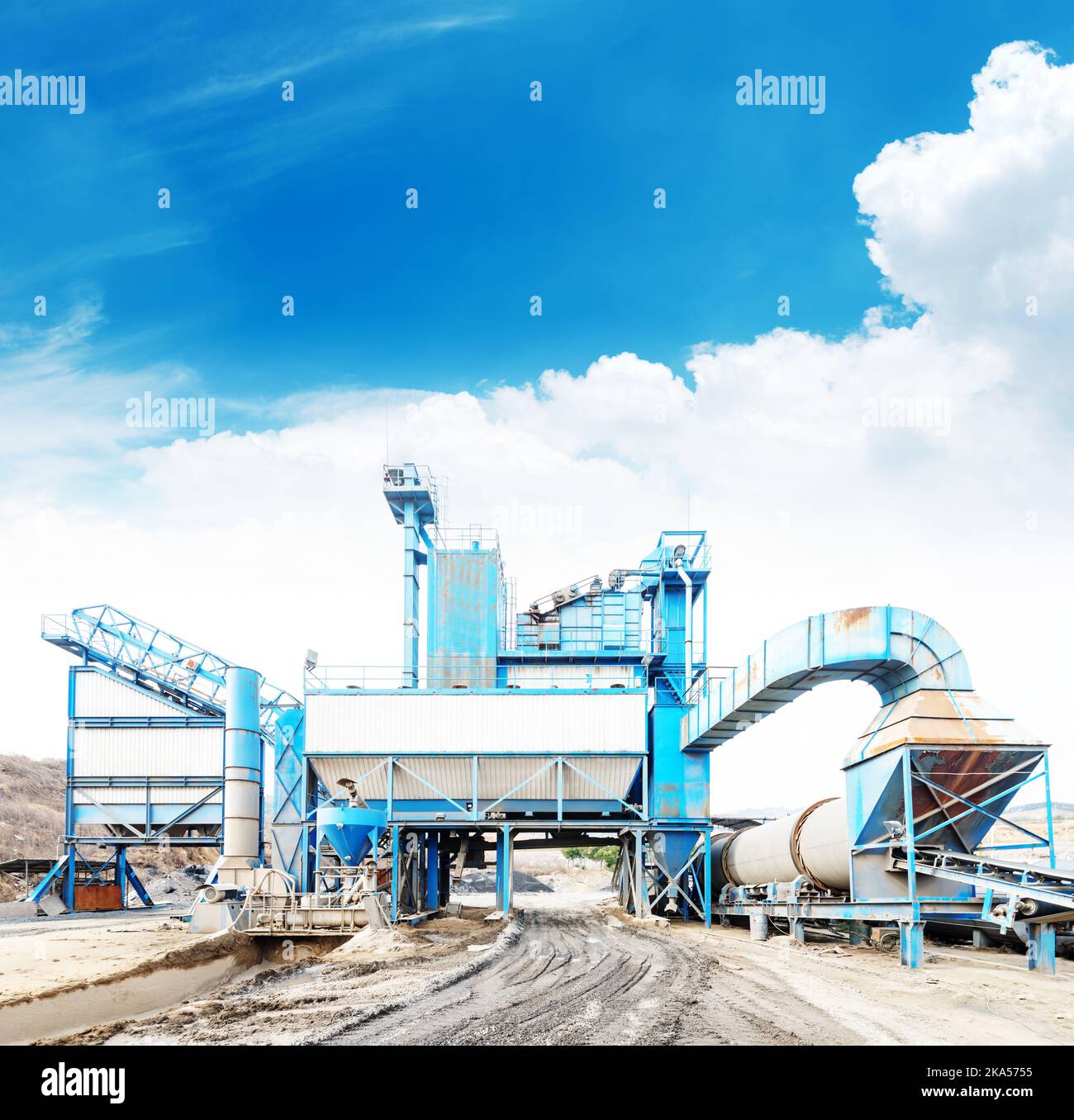 Open pit mining and processing plant for crushed stone, sand and gravel ...