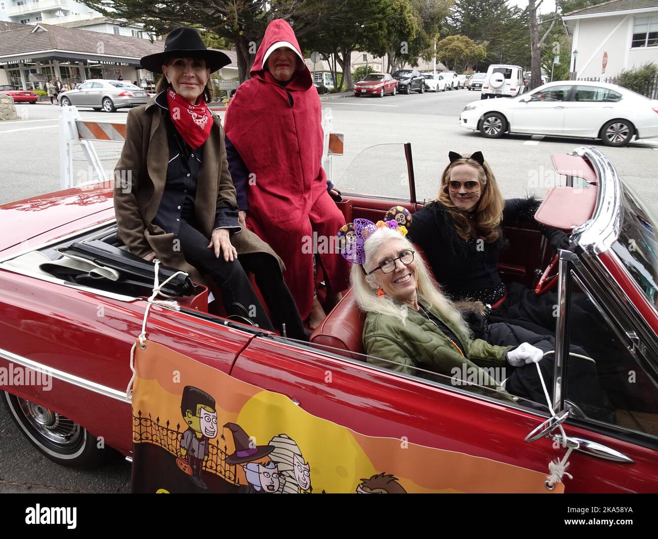 Carmel by the Sea, California, USA. 31st Oct, 2022. Scenes from the