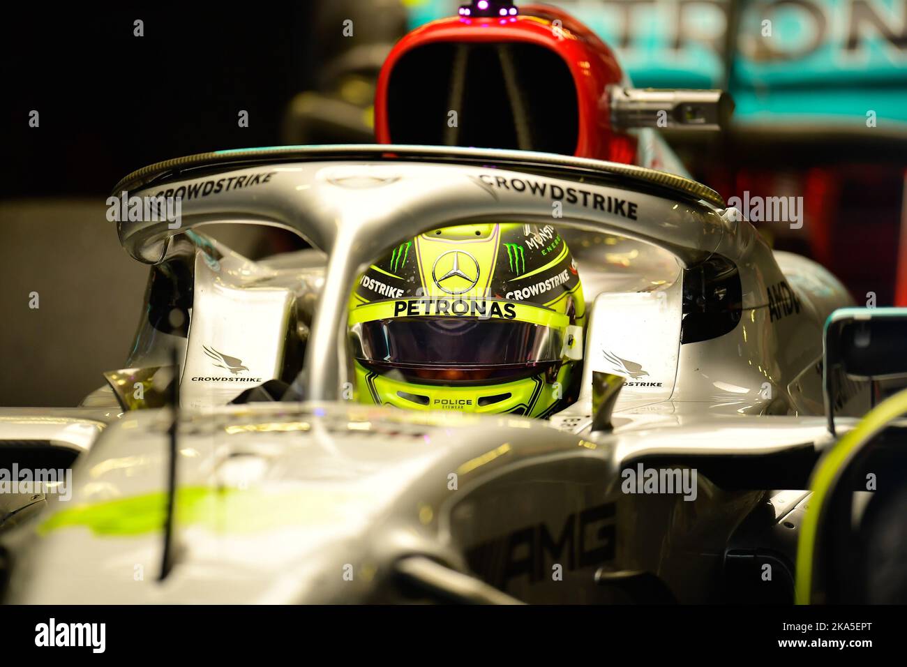 MEXICO City, MEXICO 28. October 2022: Lewis Hamilton of Great Britain (N-44) Mercedes AMG Petronas F1 Team W13 during practice 2 Day prior to the Formula 1 Grand Prix of Mexico 2022, at Autodromo Hermanos Rodriguez, on October 28, 2022. SPANISH TEXT - followed by English Lewis Hamilton de Gran Bretana (N-44) Mercedes AMG Petronas F1 Team W13 durante el dia de practicas 2 previo al Gran Premio de Mexico de la Formula 1 2022, en el Autodromo Hermanos Rodriguez, el 28 de Octubre de 2022. F1 Grand Prix held in the Magdalena Mixhuca Park in the Autodromo Hernando Rodriguez, Formula 1 Grand Prix Stock Photo