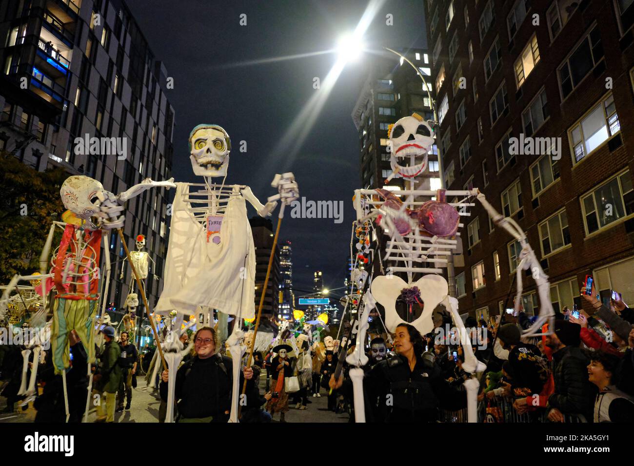 New York, NY, USA. 31st Oct, 2022. 49th Annual Village Halloween Parade on October 31, 2022 in