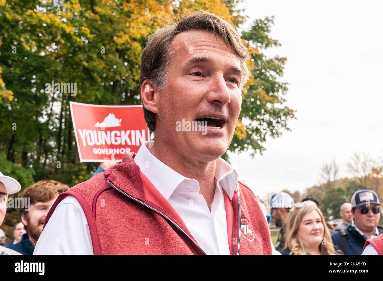 Governor of Virginia Glenn Youngkin speaks during campaign stop for