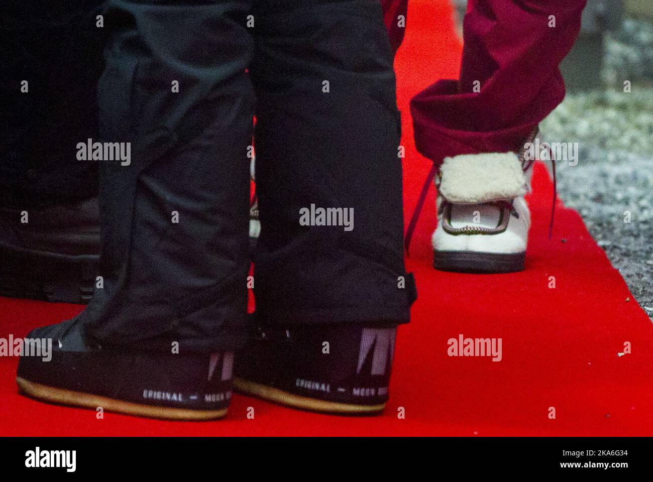 Moon boots hi-res stock photography and images - Alamy