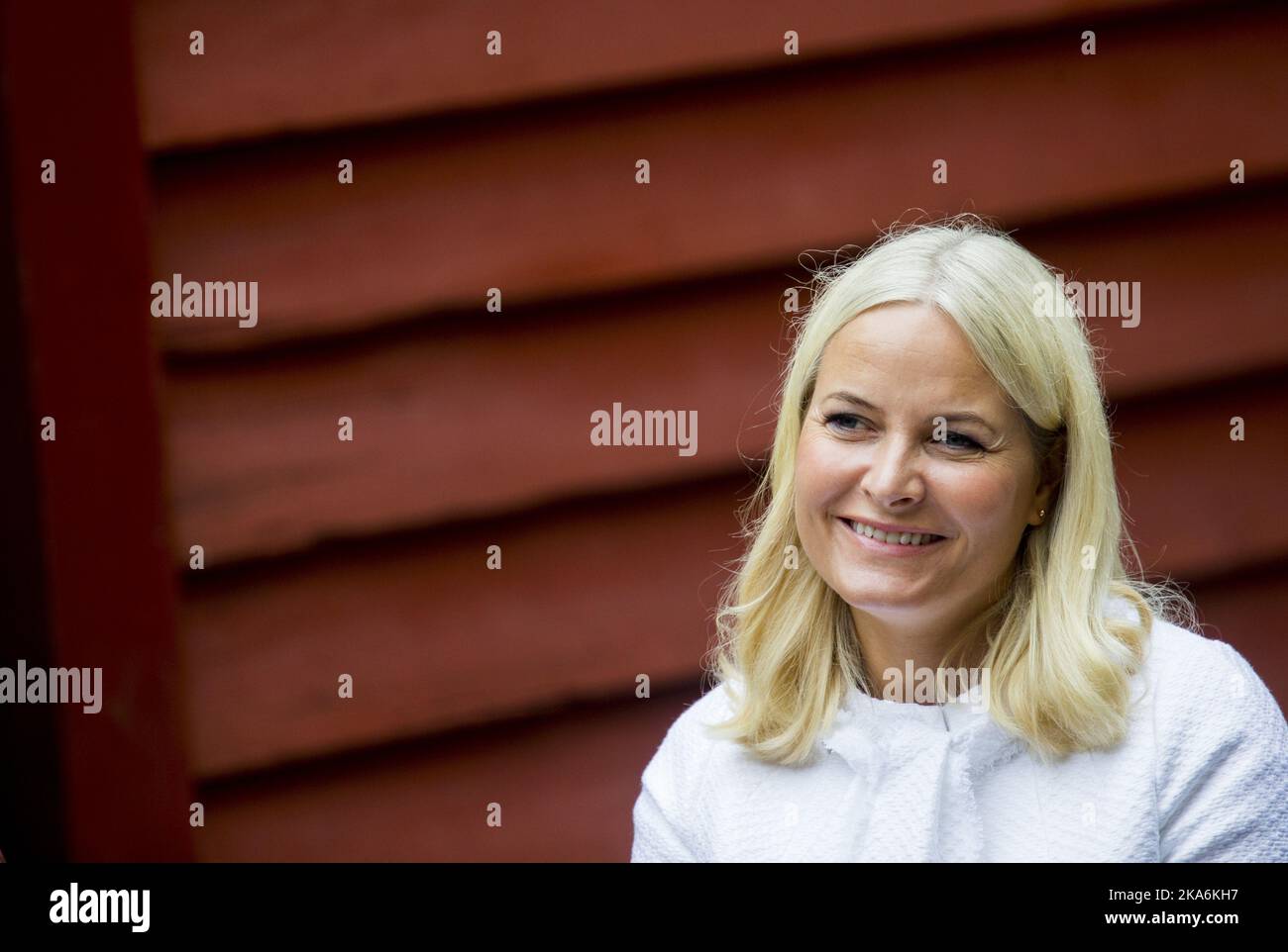 Bergen 20160625. The Norwegian royal couple's 25th anniversary ...