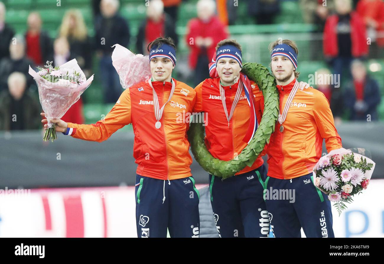L-R Silver medalist Patrick Roes, gold medalist Sven Kramer and Bronze medalist Jan Blokhuijsen all from the Netherlands at the ISU World Allround Speed Skating Championships at Vikingskipet Olympic Hall in Hamar, Saturday, March 5, 2017. Photo: Terje Bendiksby / NTB scanpix Stock Photo