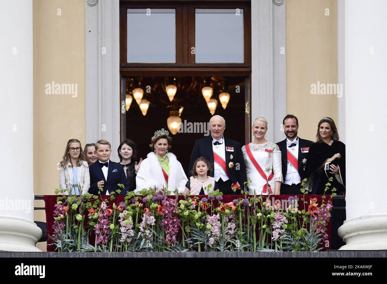 Oslo, Norway 20170509. From left: Leah Isadora Behn, Princess Ingrid Alexandra of Norway, Prince Sverre Magnus of Norway, Maud Angelica Behn , Queen Sonja of Norway, Emma Tallulah Behn, King Harald of Norway, Crown Princess Mette-Marit of Norway , Crown Prince Haakon of Norway, and Princess Märtha Louise of Norway greet the audience from the Palace Balkony on the occasion of The Royal Couples 80th anniversary celebration. Photo: Jon Olav Nesvold / NTB scanpix  Stock Photo
