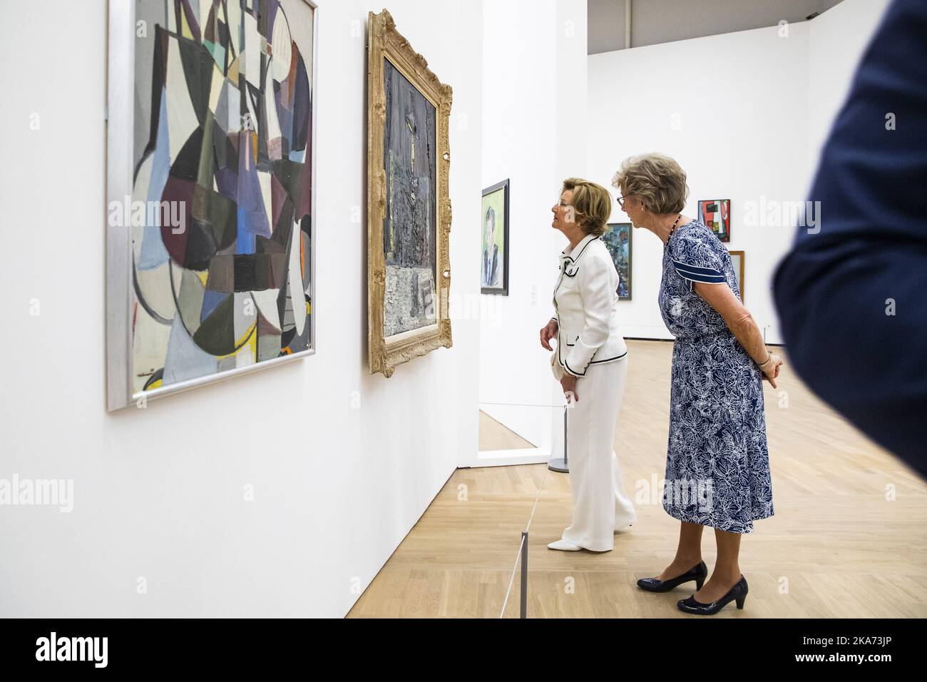 HOVIK, NORWAY 20180615. Queen Sonja is present during the opening of the Jakob Weidemann exhibition at Henie Onstad Art Center at Hovik. Queen Sonja and curator Karin Hellandsjo study the artwork 'Kongen'. Photo: Haakon Mosvold Larsen / NTB scanpi  Stock Photo
