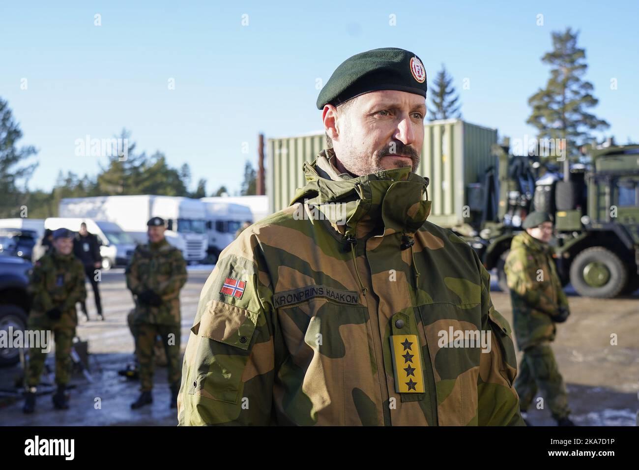 Sessvollmoen 20220207. Crown Prince Haakon during his visit to the National Logistics Operations Center (NLOGS) at Sessvollmoen camp. Photo: Terje Bendiksby / NTB  Stock Photo