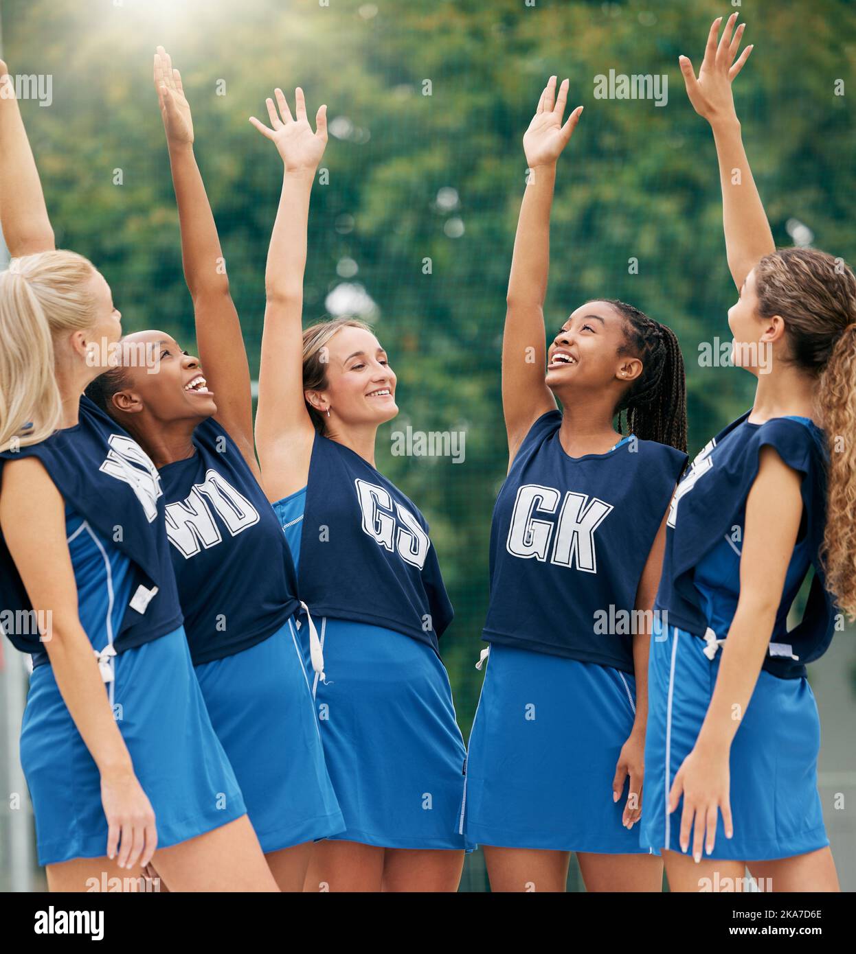 Teen sports team motivation hi-res stock photography and images ...
