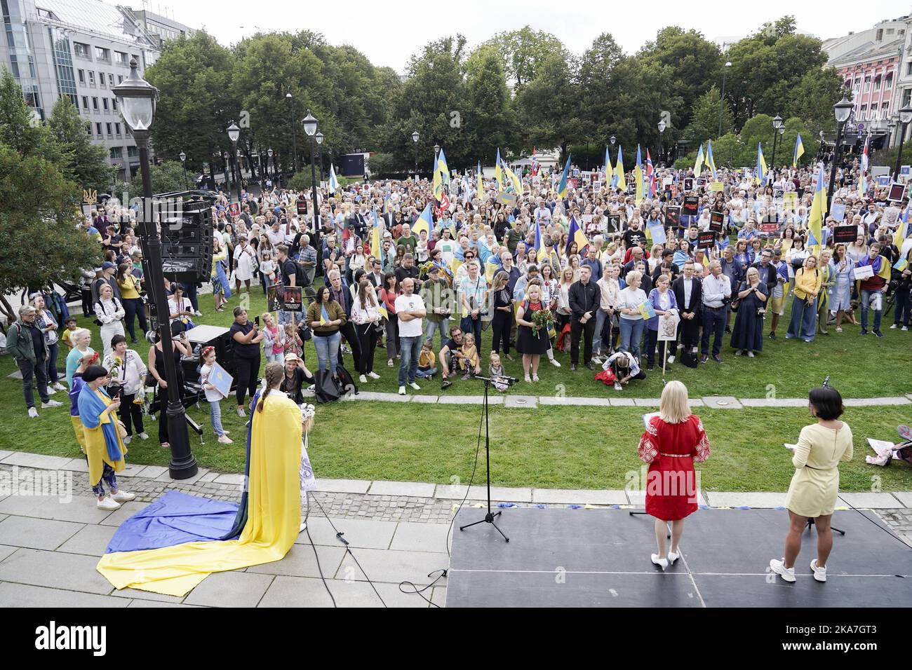 Oslo 20220824. Many people take part in a large demonstration against the Russian war in Ukraine at Eidsvolls plass in central Oslo. August 24 is Ukrainian Independence Day, but it's also half a year since the war started. Photo: Heiko Junge / NTB  Stock Photo