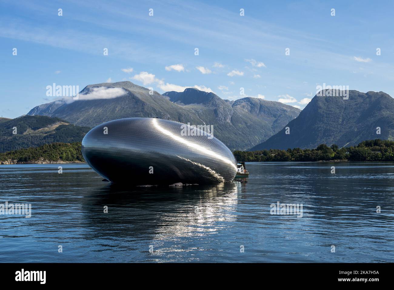 Rosendal in Hardanger 20220902. Unveiling of Salmon Eye in the