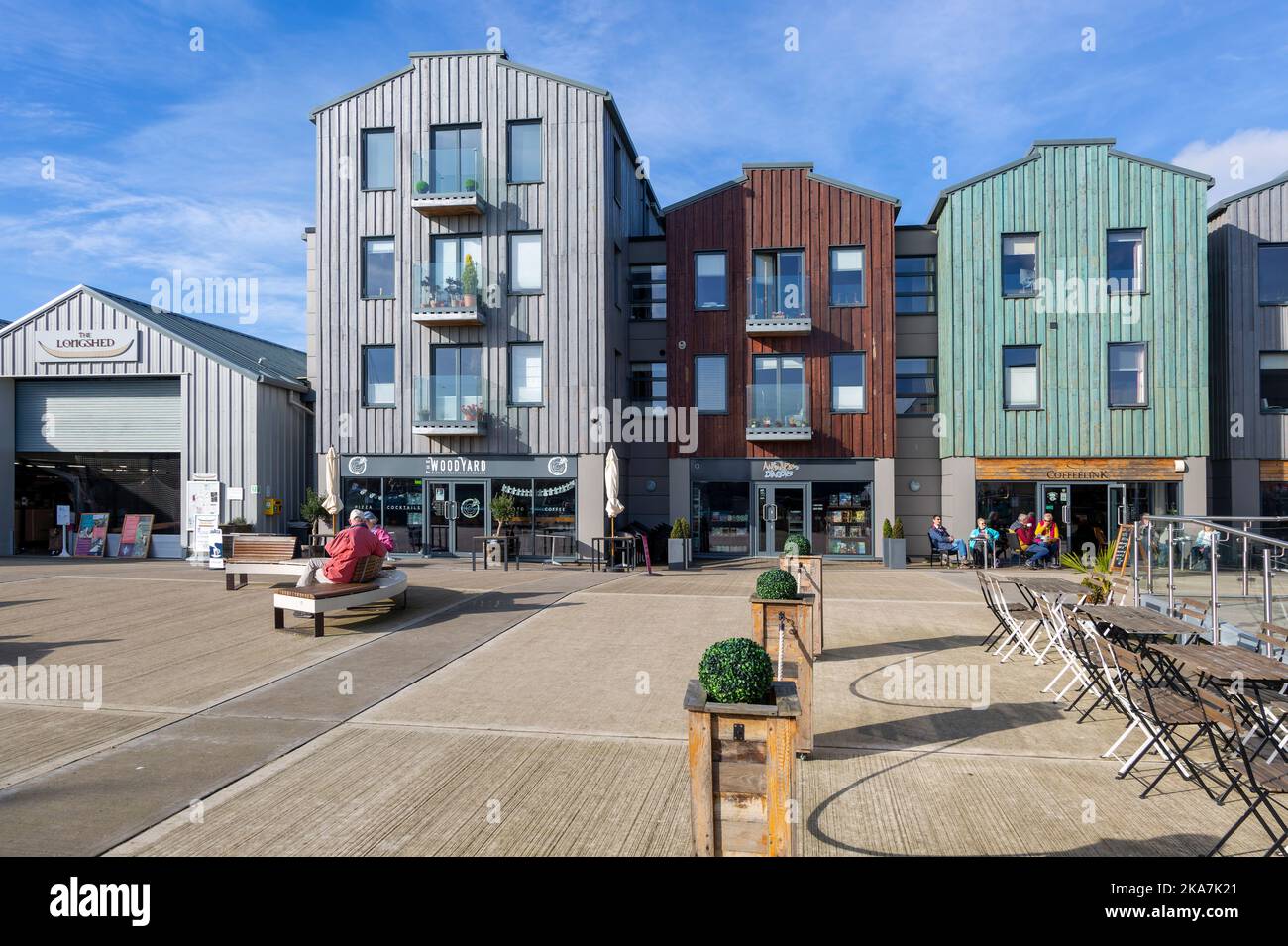Apartment buildings and shops, Whisstocks property development, Woodbridge, Suffolk, England, UK Stock Photo
