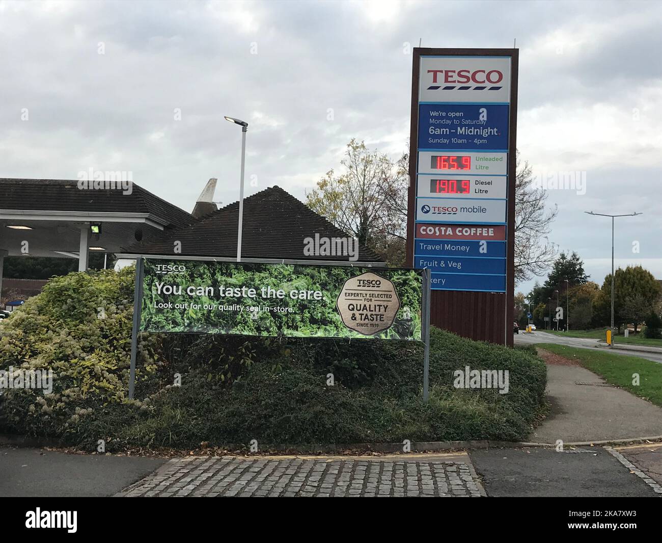 England UK 31st October 2022 Rising fuel prices at Tesco Grove Green in