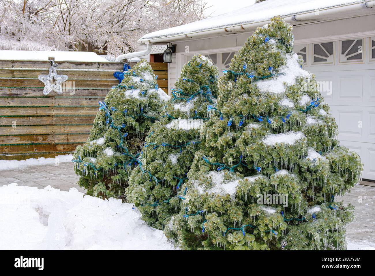 Toronto, Canada, freezing rain covering diverse surfaces in outdoor areas Stock Photo