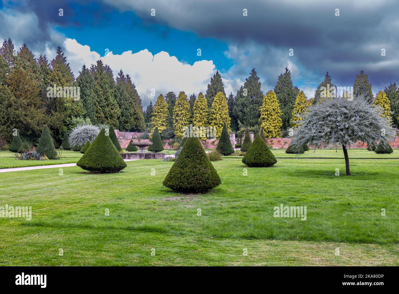 Rose Garden, Newstead Abbey, Nottinghamshire, England, UK Stock Photo