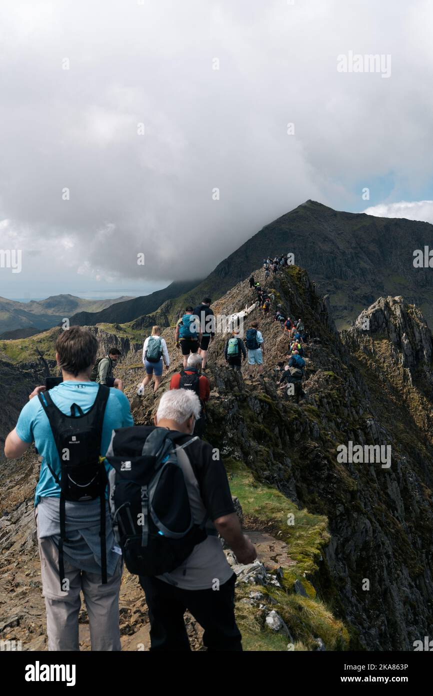 Snowdon horseshoe knife edge crib goch hires stock photography and images Alamy