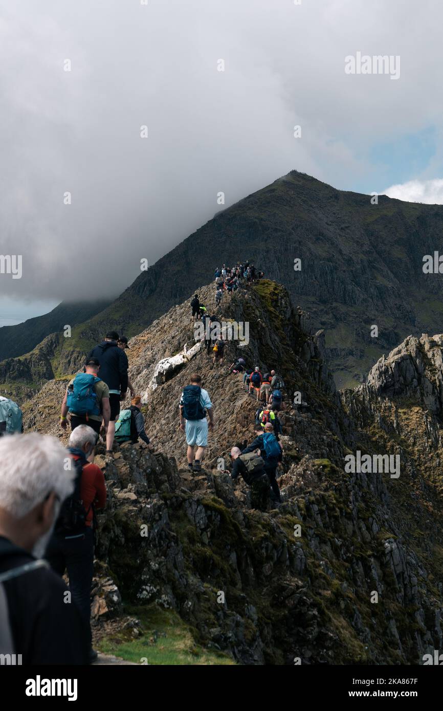 Snowdon horseshoe knife edge crib goch hires stock photography and