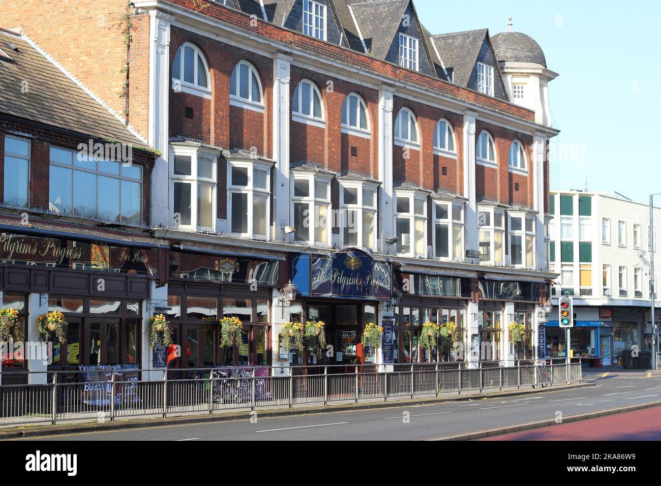 Pilgrims public house, Bedford, United Kingdom. A Wetherspoons public house in the centre or Bedford. Stock Photo