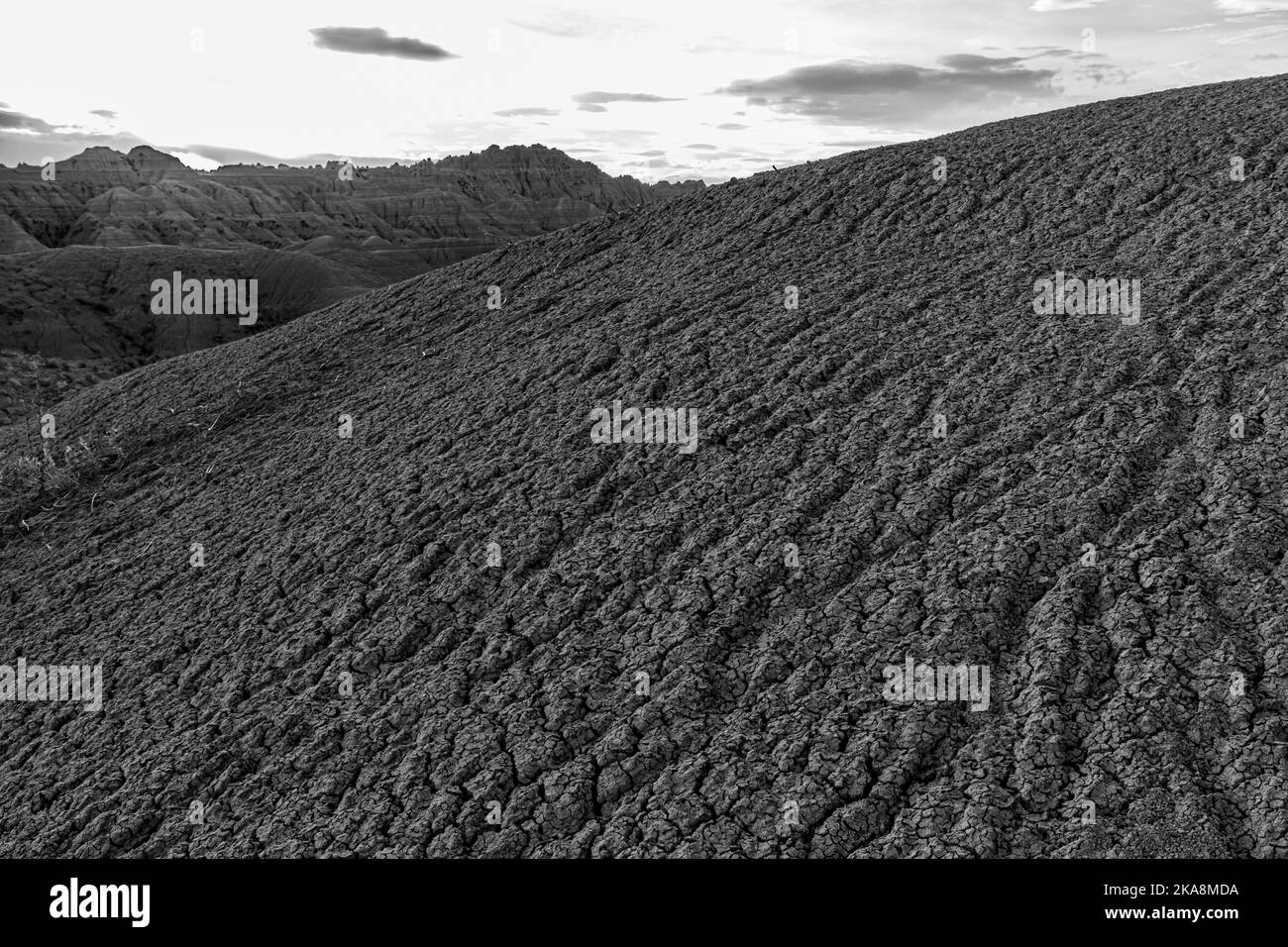 Yellow Mounds Basin With The Peaks of Dillon Pass, Badlands National Park, South Dakota, USA Stock Photo