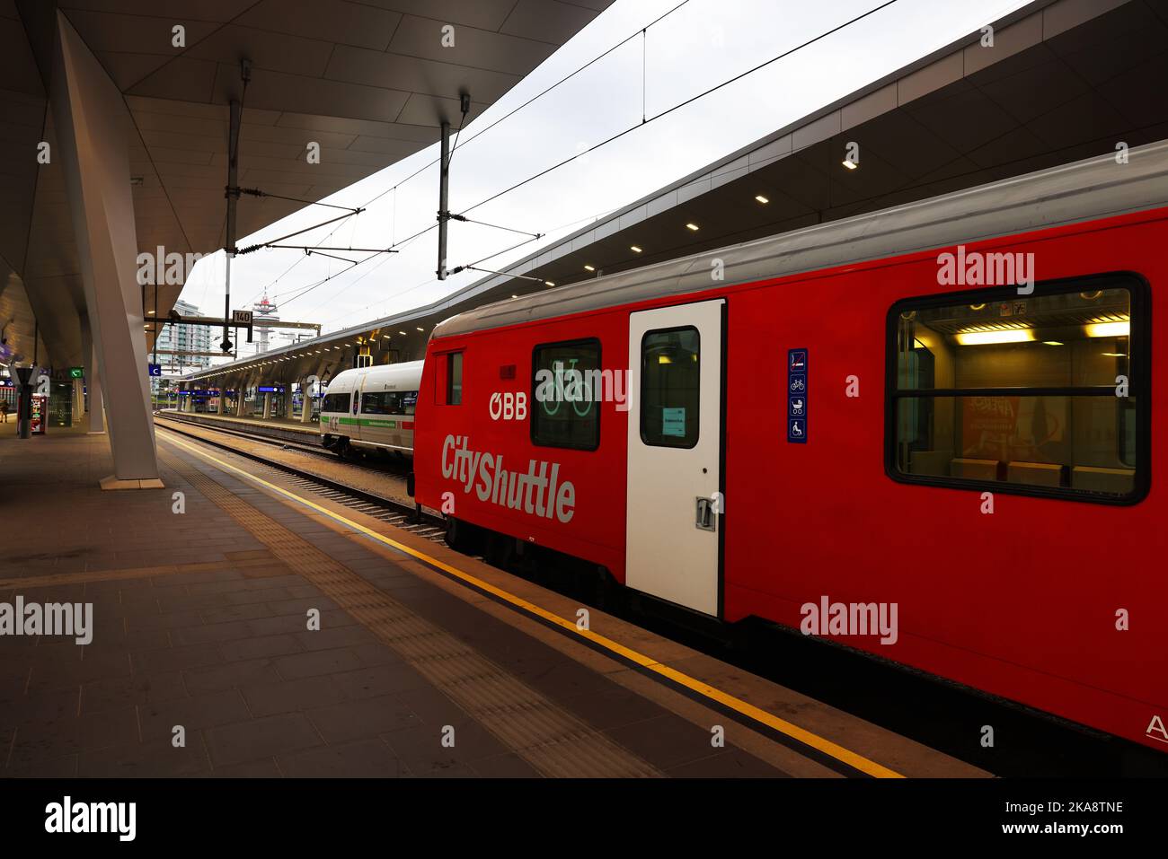 Bahnhof, Wien Hauptbahnhof, Der Wiener Hauptbahnhof ist die modernste und gleichzeitig 