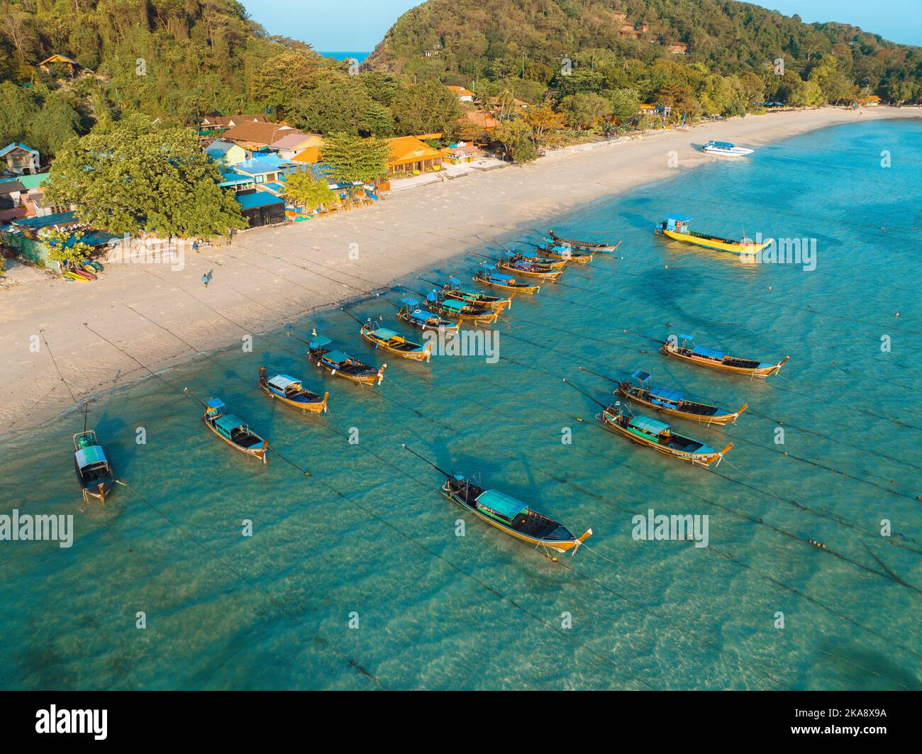 Laem tong beach hires stock photography and images Alamy