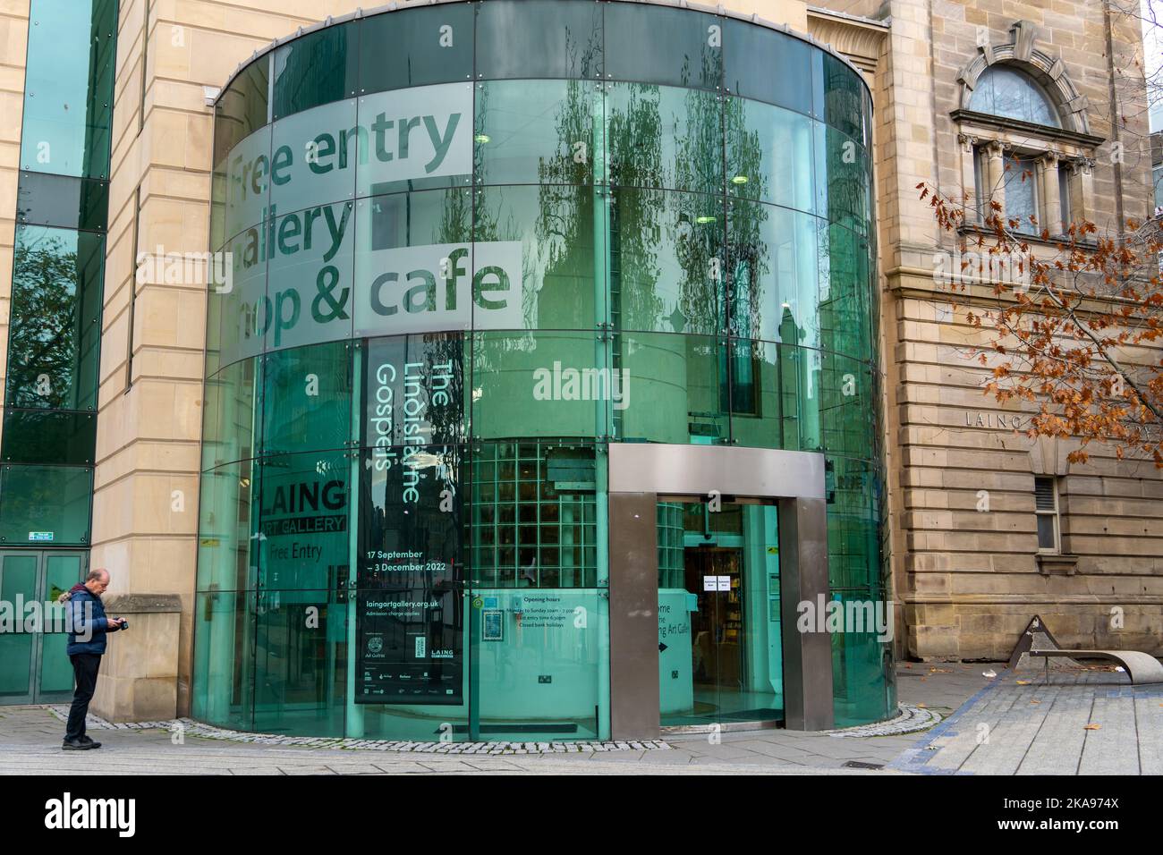 A street view of the Laing Art Gallery in the city of Newcastle upon