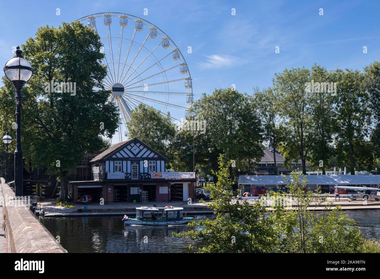 Ferring wheel at Stratford Upon Avon River, England, UK Stock Photo Alamy