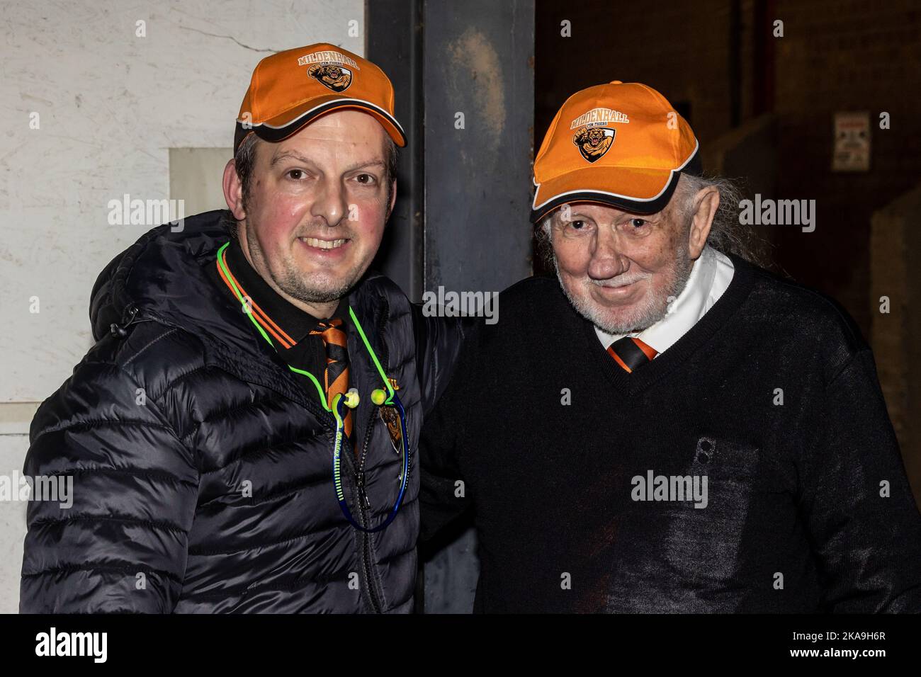 Mildenhall Fen Tigers speedway 2022 joint team managers Jason Gardner (left) and Malcolm Vasey Stock Photo